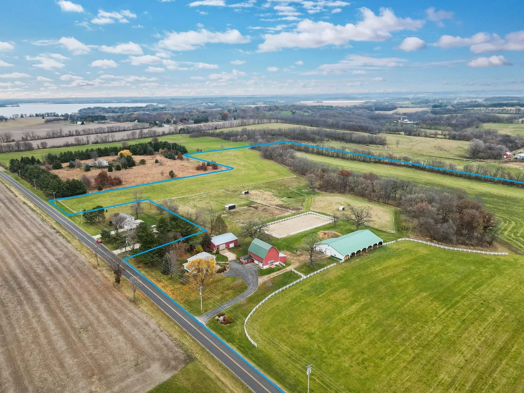 Photo of Listing #2011617