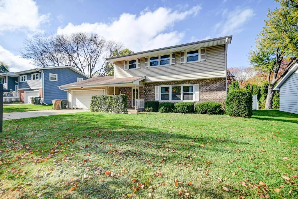 1618 Angel Crest Way, Madison