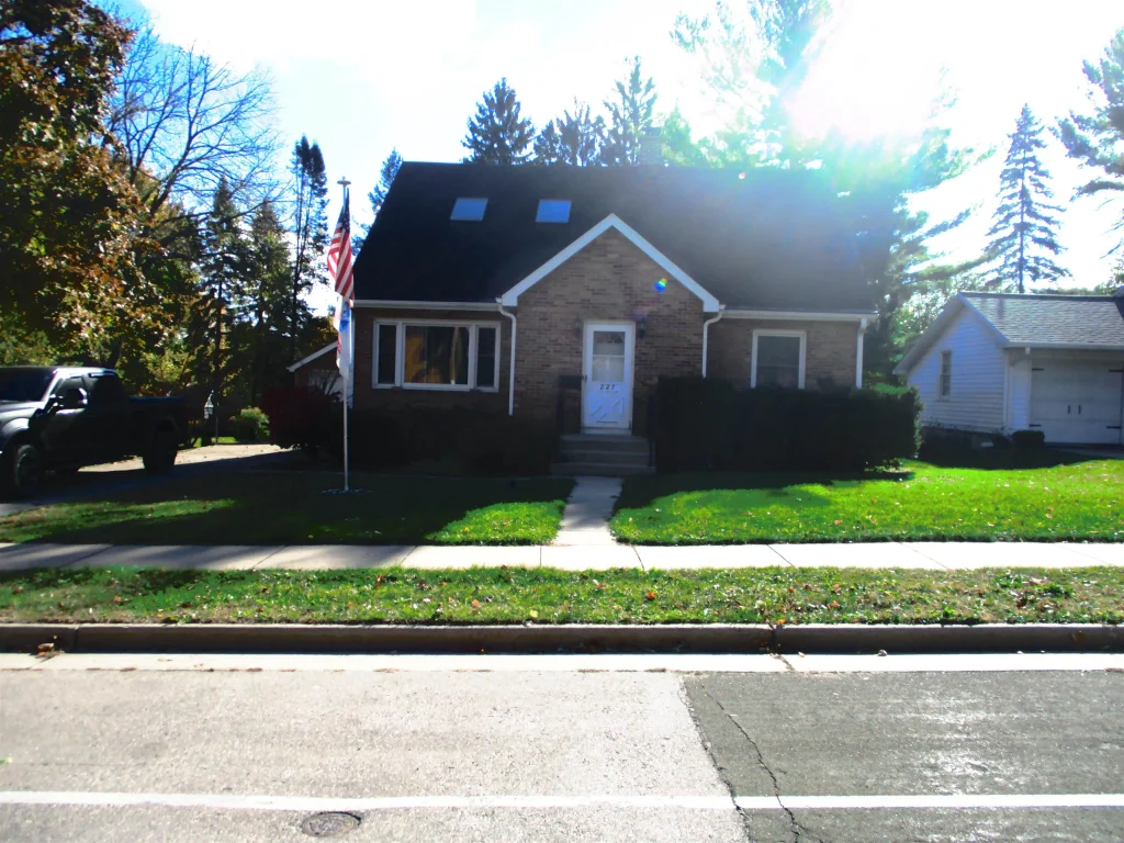 227 Windsor Street, Sun Prairie