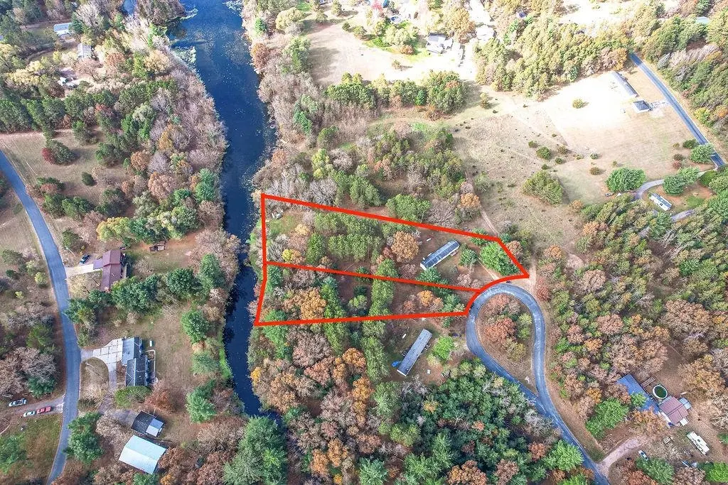 3649 And 3648 11th Drive, Dell Prairie