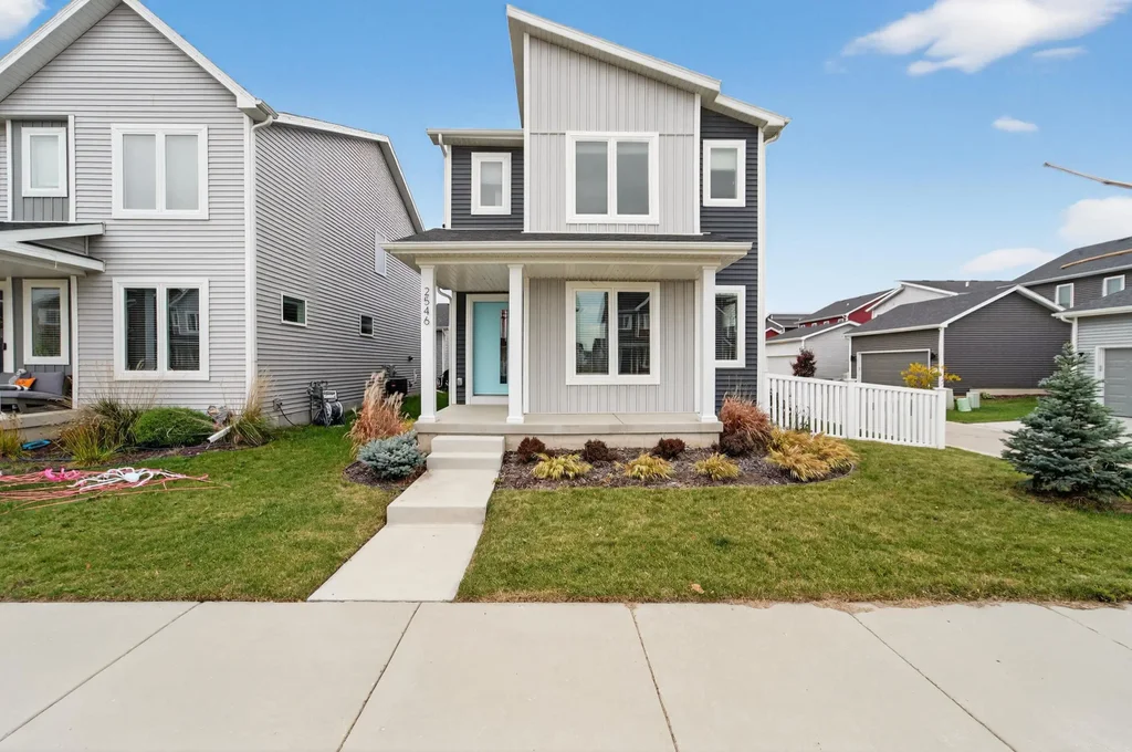 2546 Wildcat Drive, Fitchburg