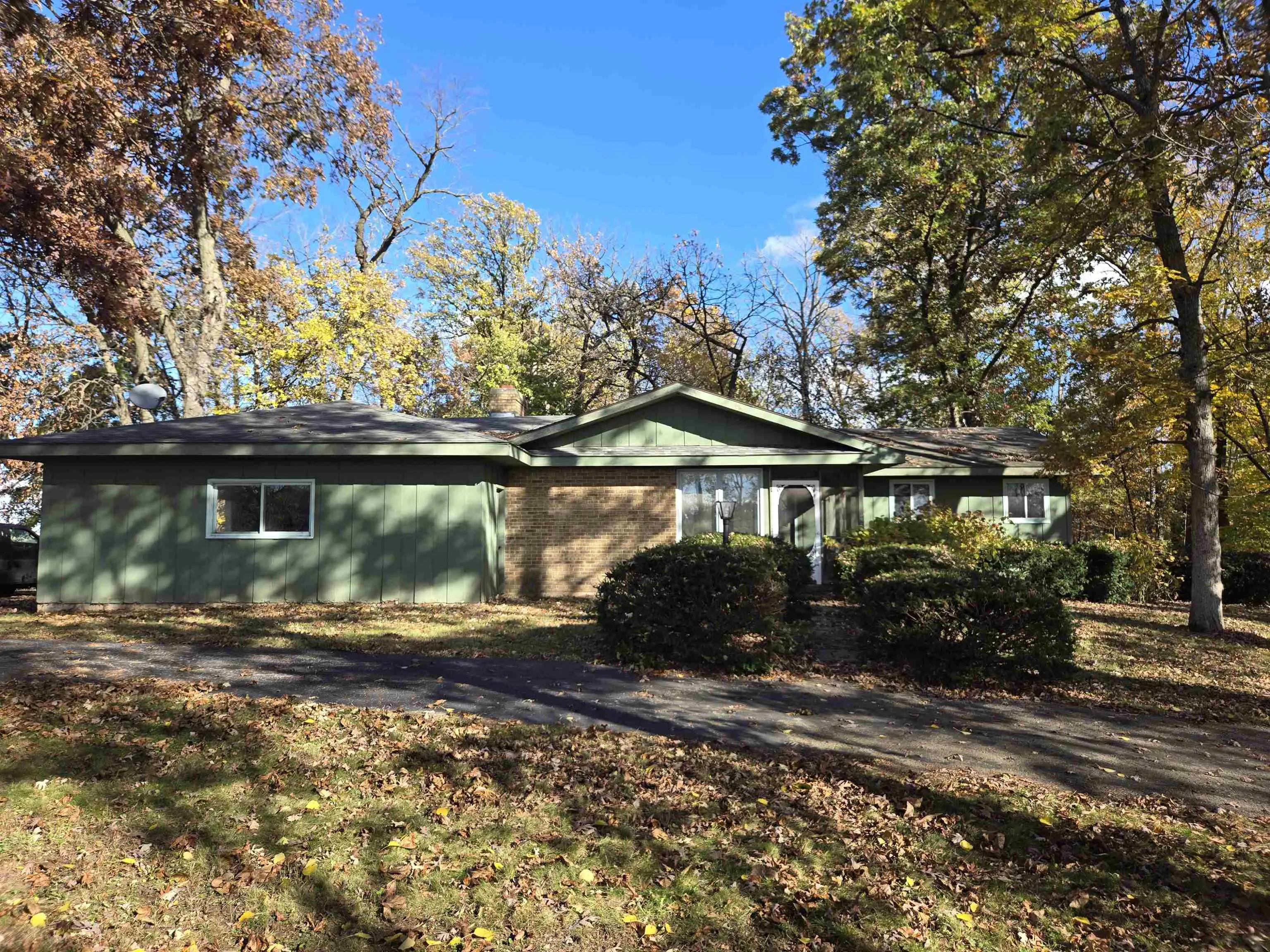 Photo of Listing #2011726