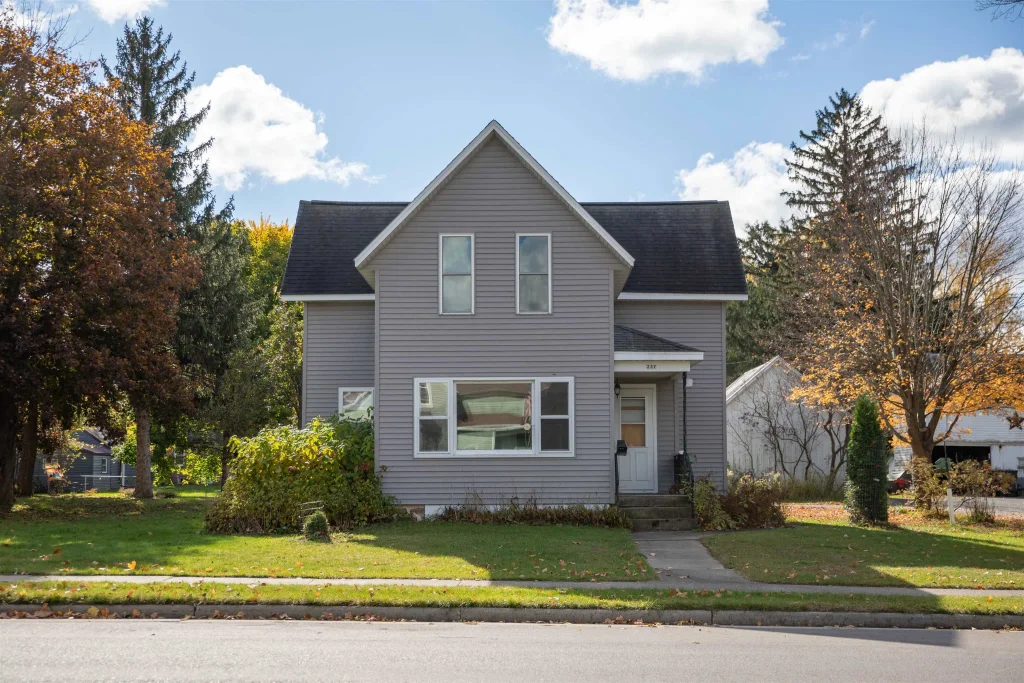 237 E 2nd Street, Westfield