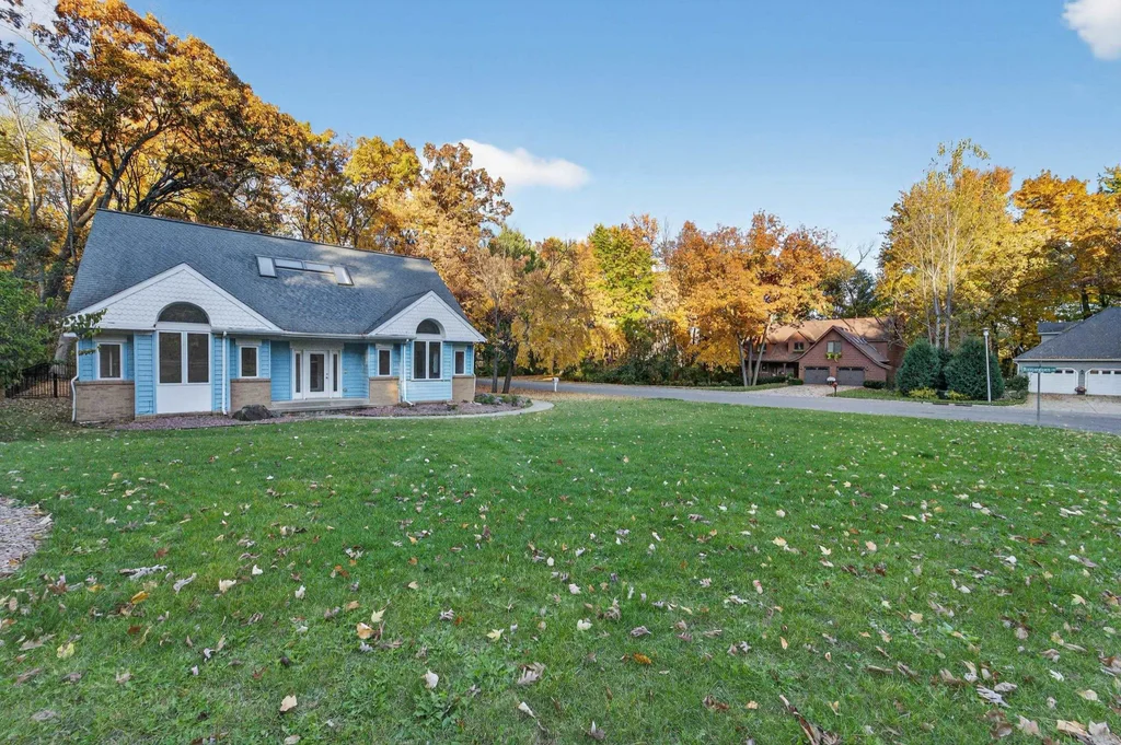 5824 Osmundsen Court, Fitchburg