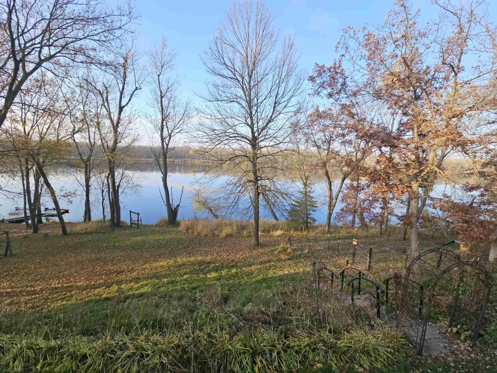 3629 13 Drive, Dell Prairie