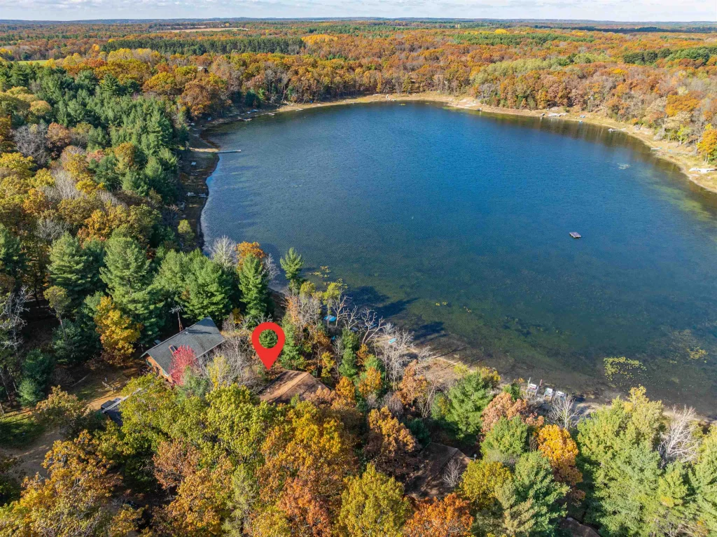 W7980 Glacier Lake Lane, Oxford