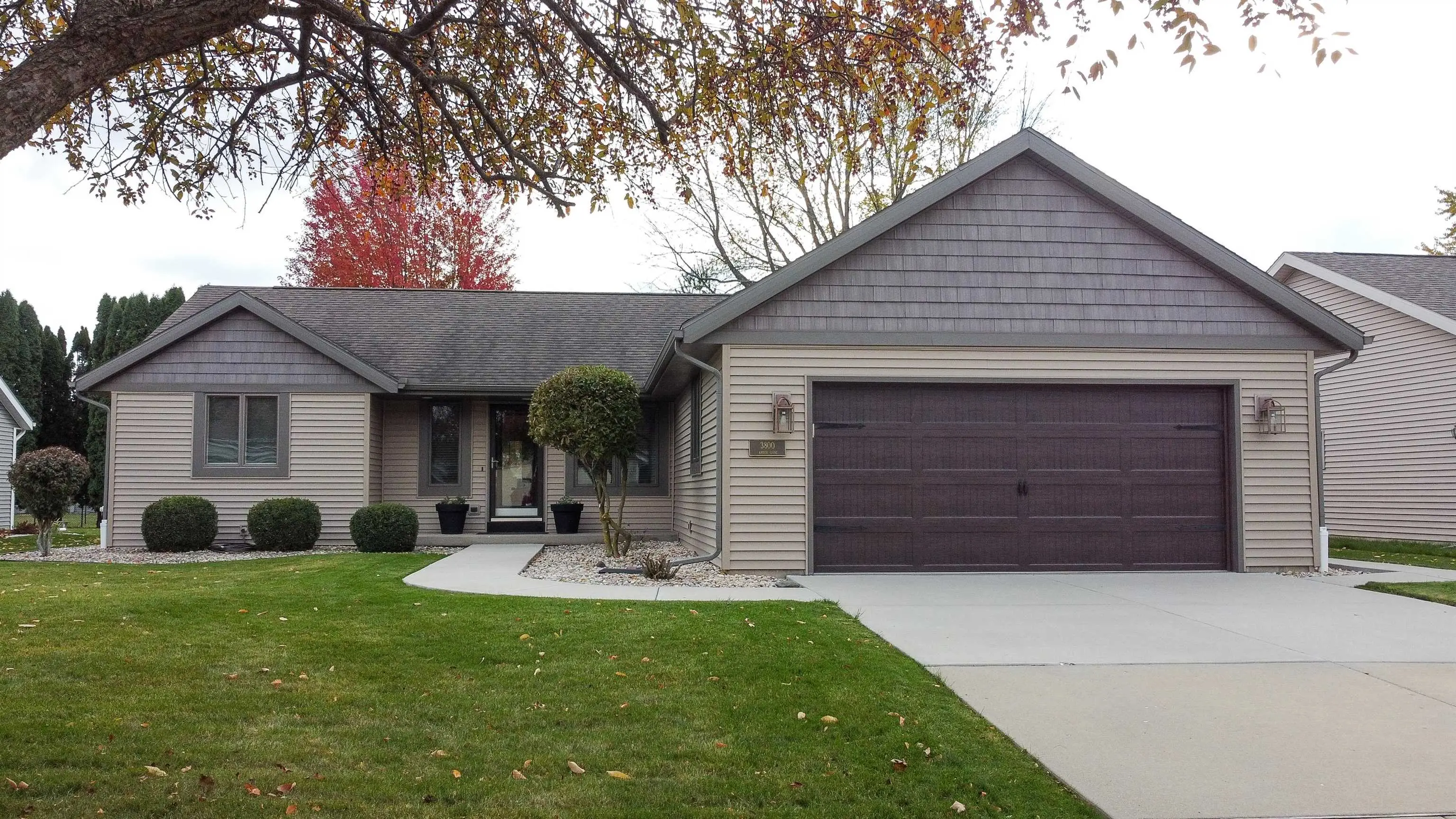 Photo of Listing #2011834