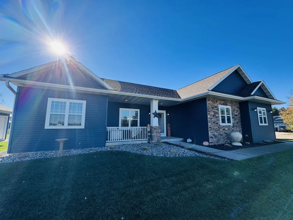 3730 Cleveland Avenue, Plover