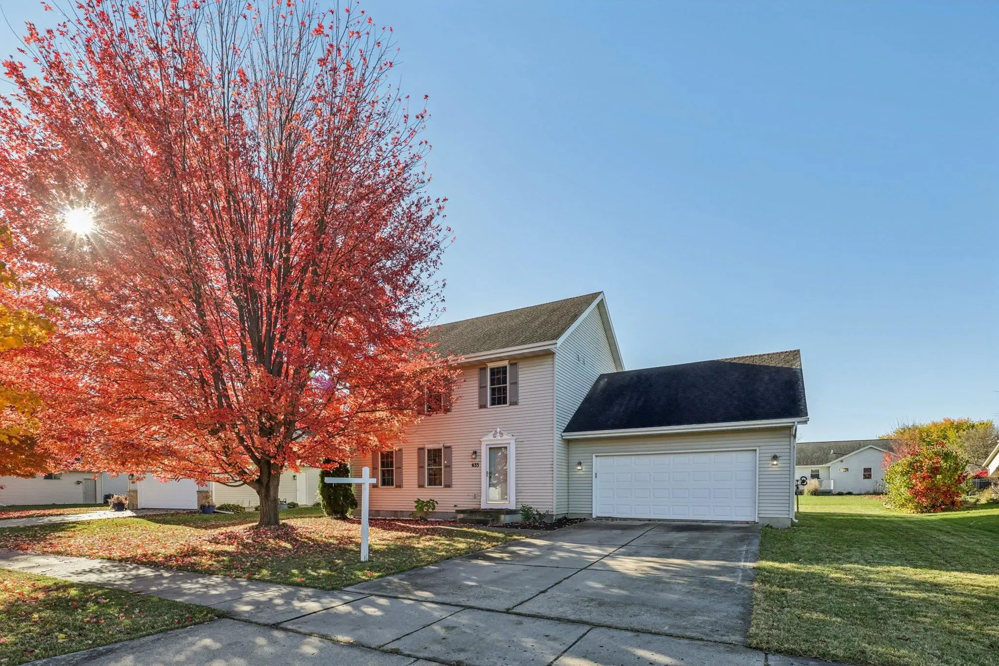 Photo of Listing #2011873