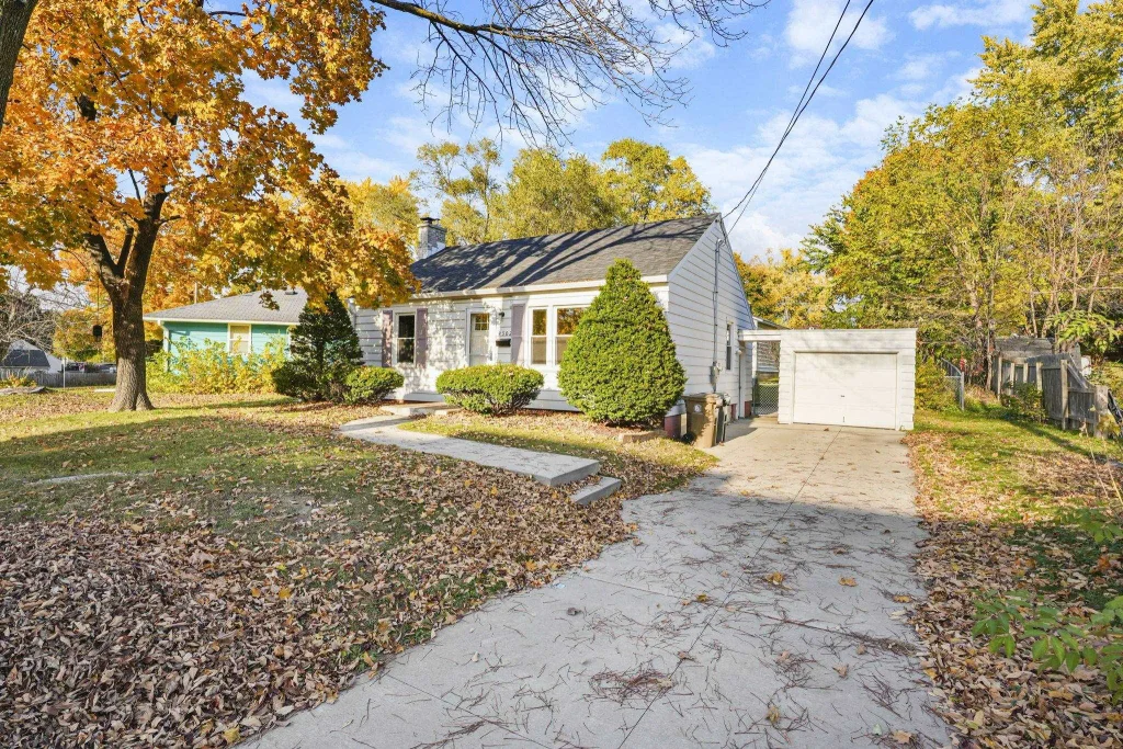 4302 Maher Avenue, Madison