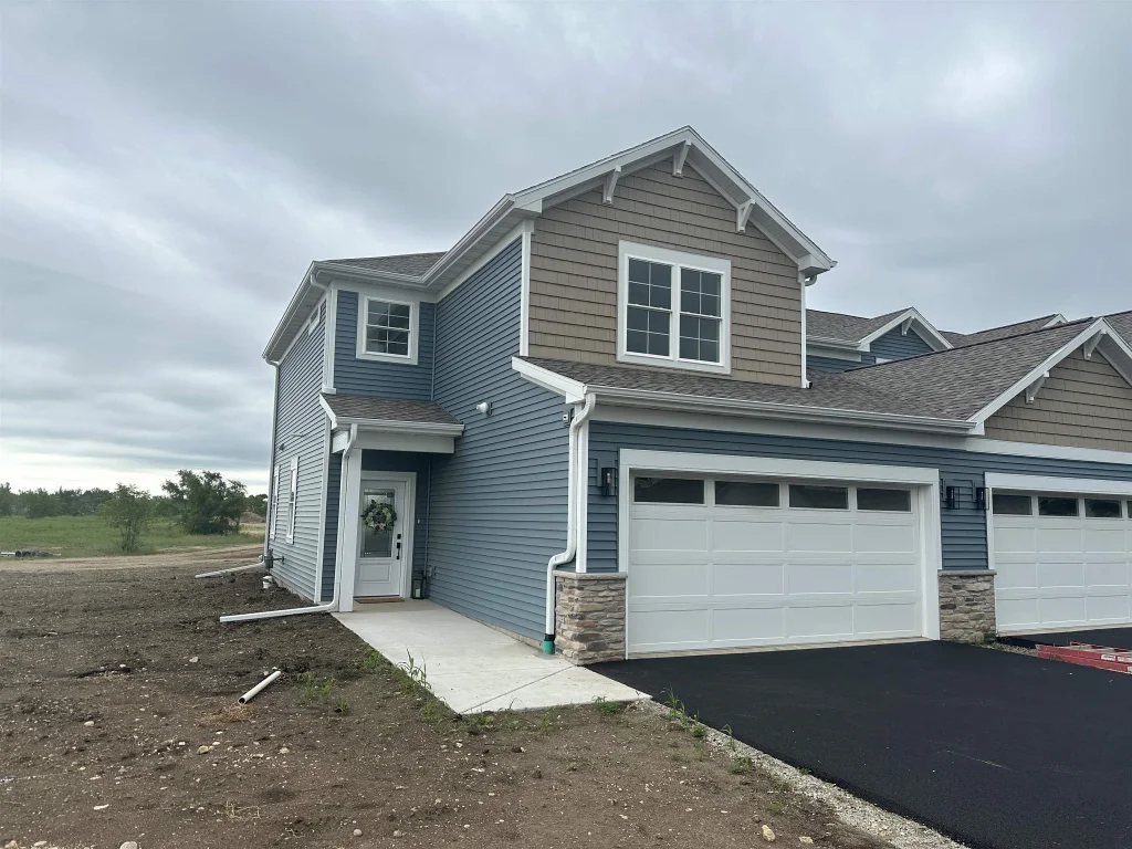 #a - 3160 S Bartells Drive, Beloit