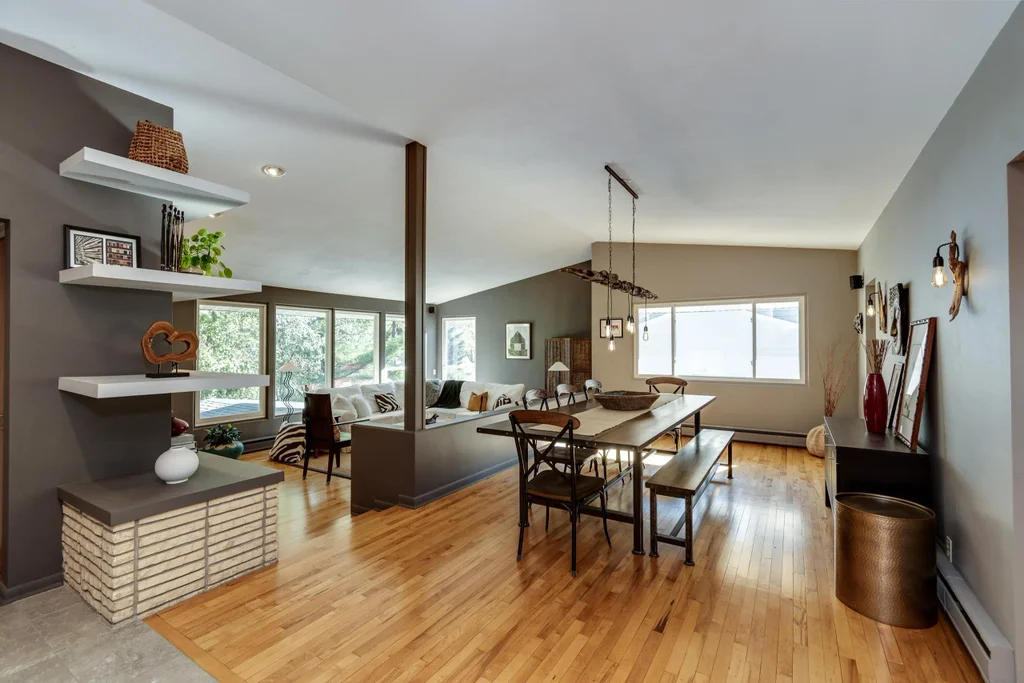 1219 Wellesley Road, Shorewood Hills