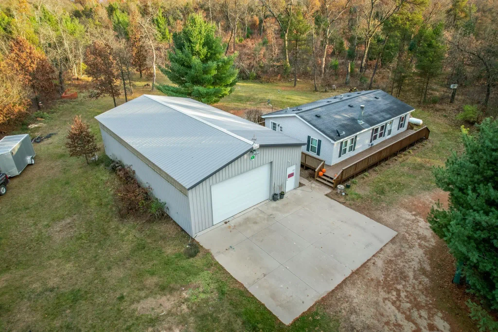 1972 W 7th Court, Adams