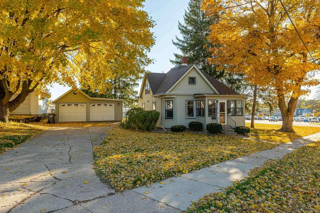 816 11th Street, Monroe