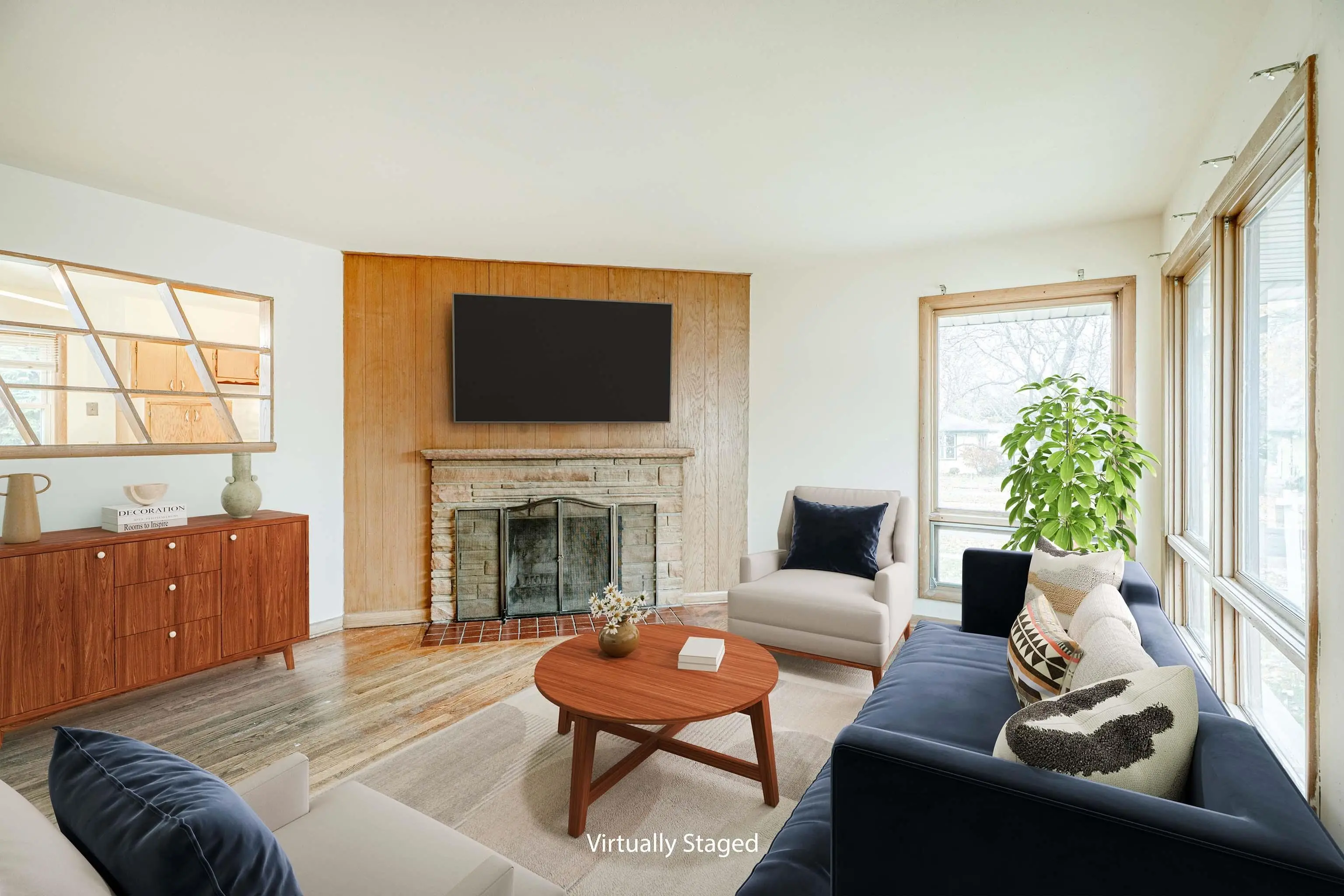 Photo of Listing #2012109