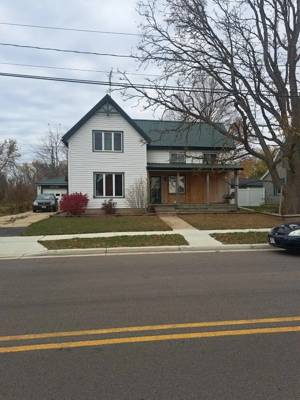 660 E Lake Avenue, Monticello