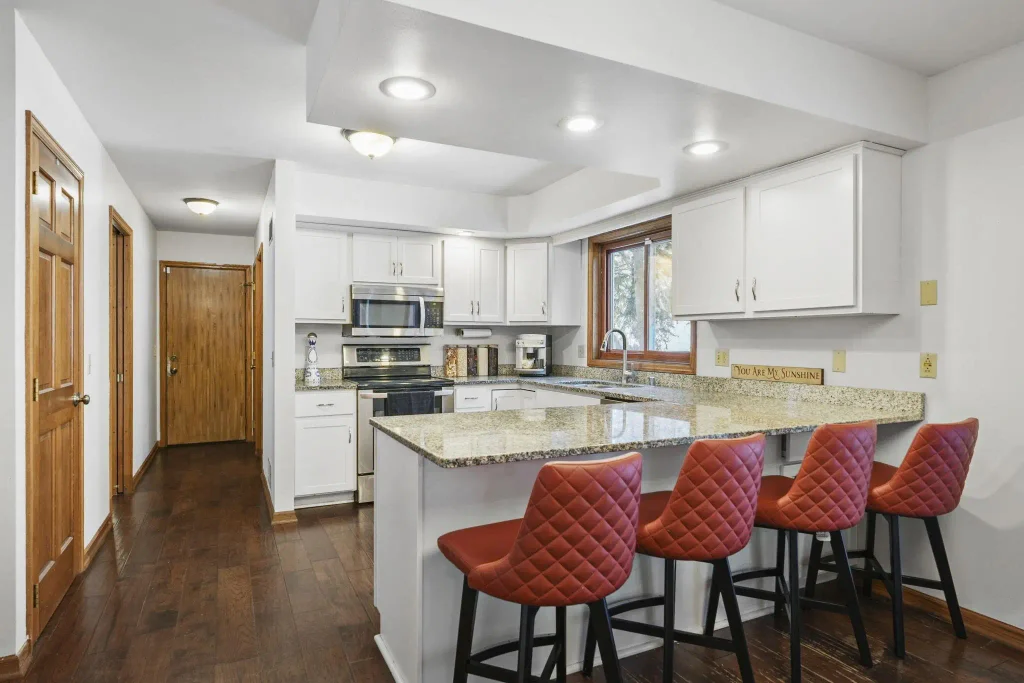 6202 Rivercrest Drive, McFarland