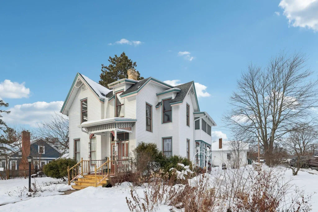 733 5th Street, Baraboo