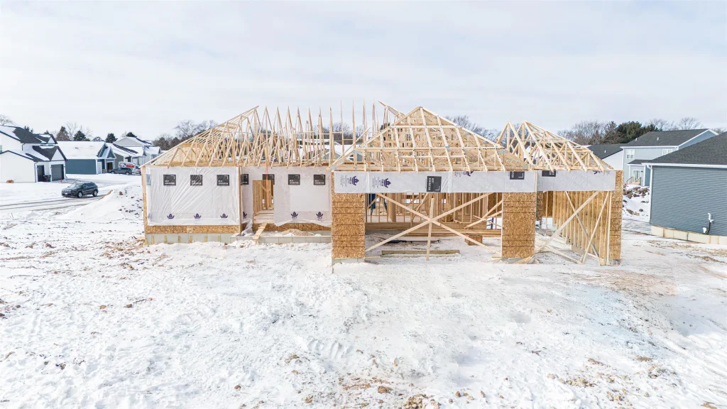 909 Red Hawk Drive, Milton