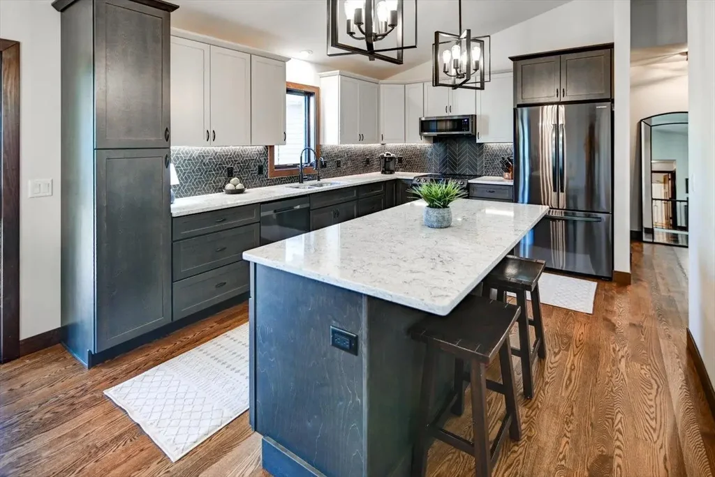 2828 Northwynde Passage, Bristol