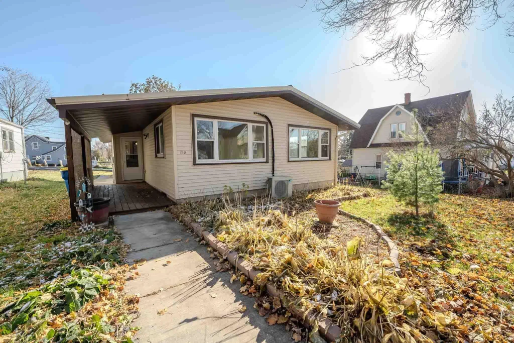 710 Shear Avenue, Hillsboro