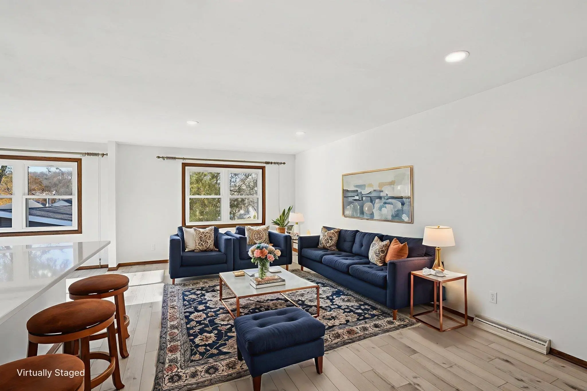 Photo of Listing #2012503