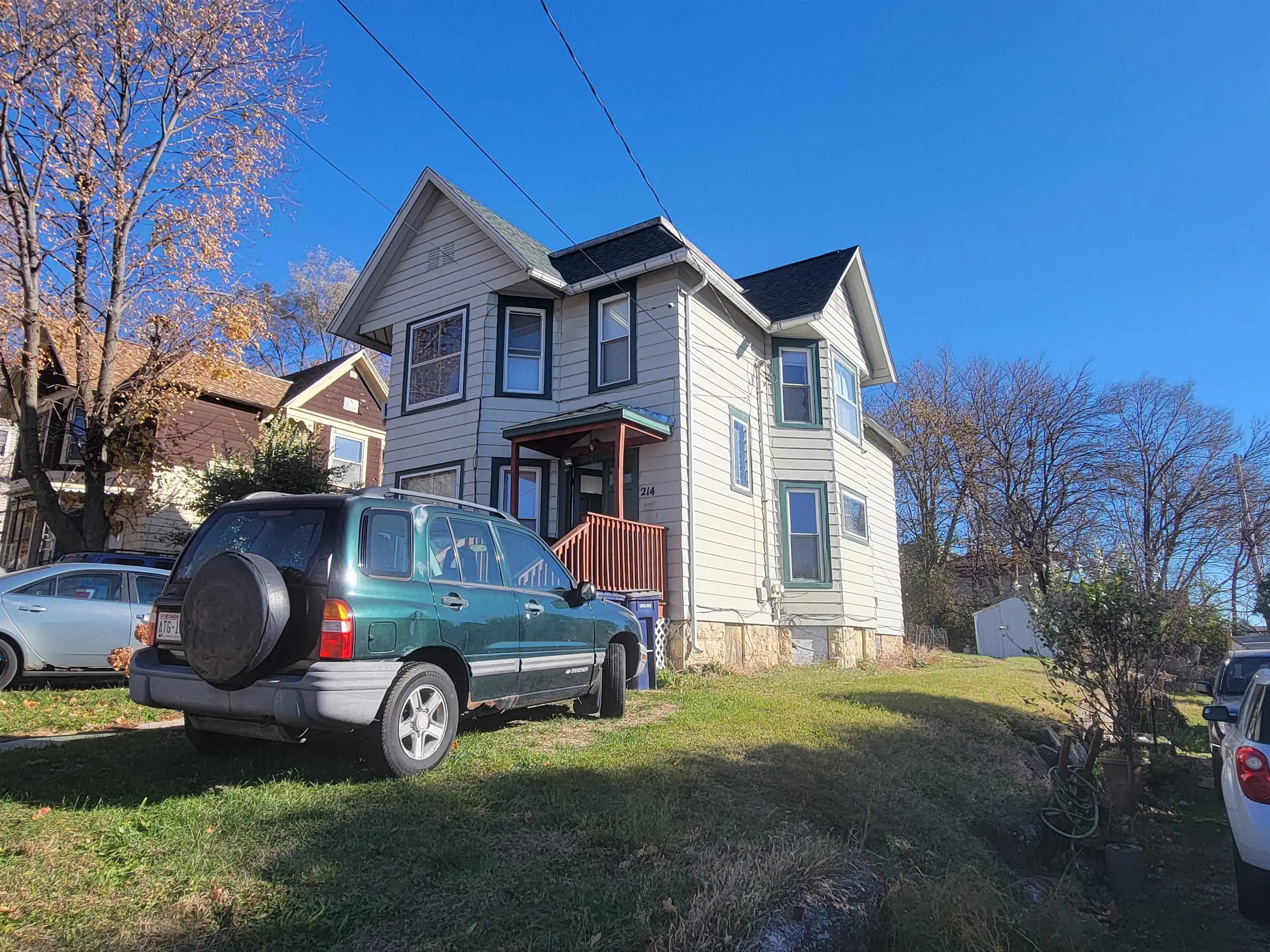 Photo of Listing #2012661