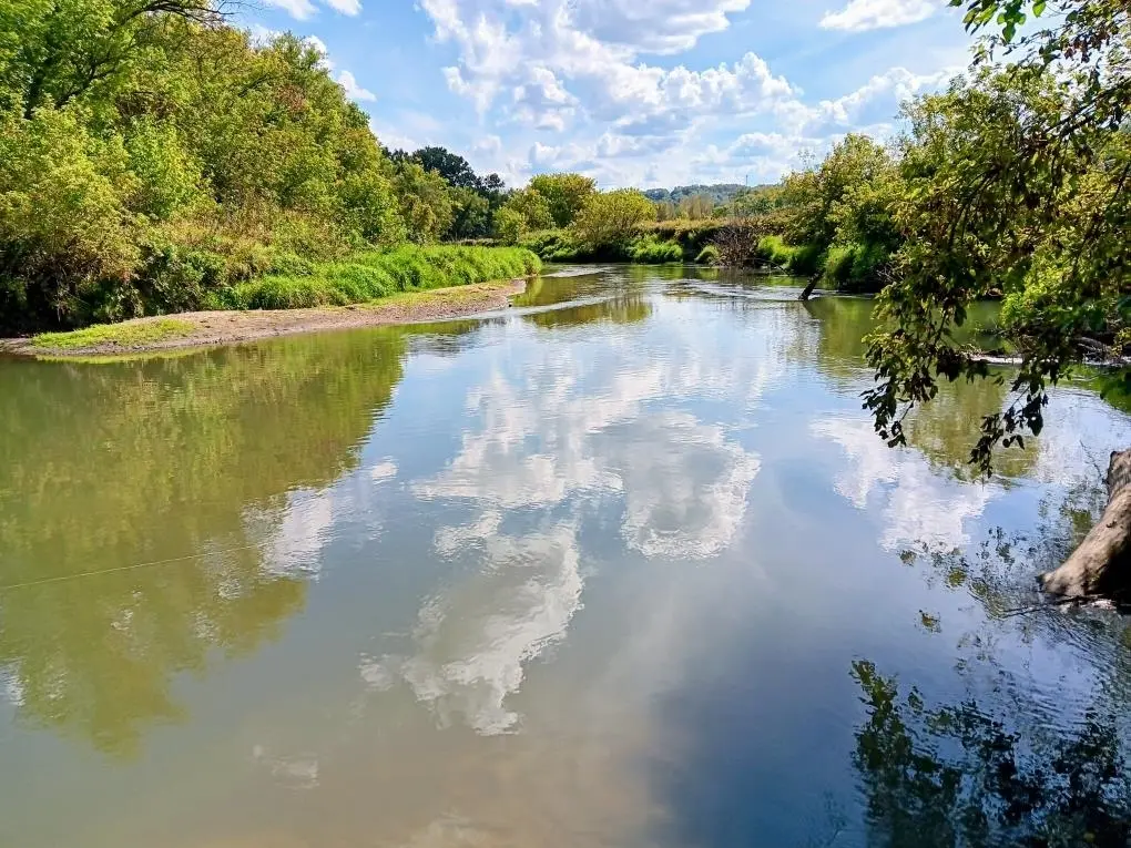 000 Hwy 80 S, Richland Center