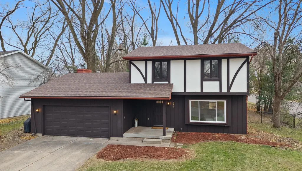 4475 Sentinel Pass, Fitchburg