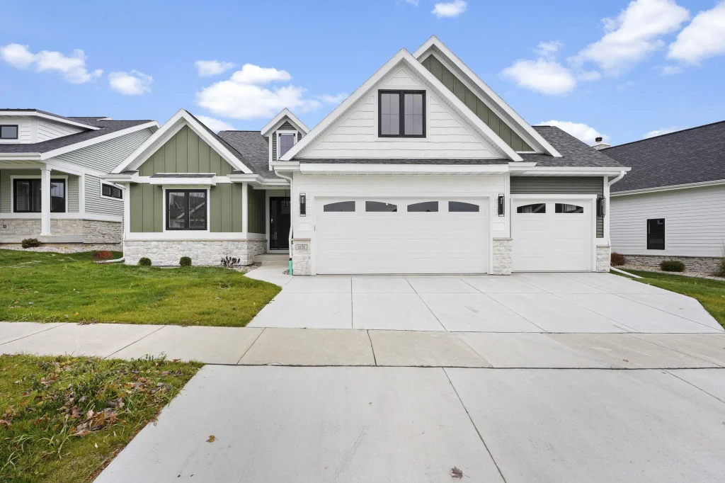 1151 Reese Trail, Waunakee