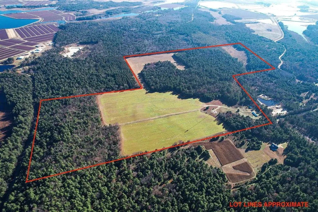 1504 Atom Road, Lincoln