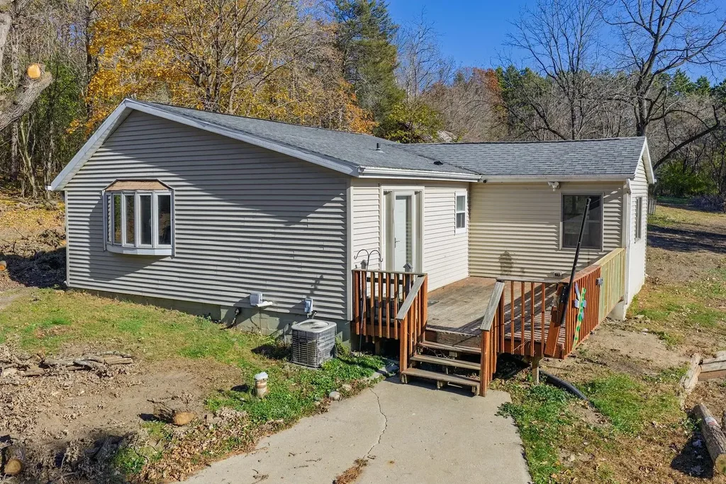 N7726 Wendlick Road, Marcellon