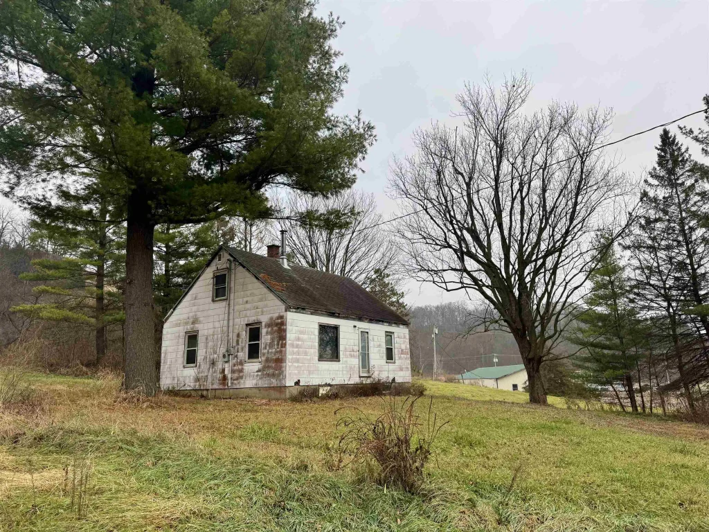 4732 Highway 78, Vermont