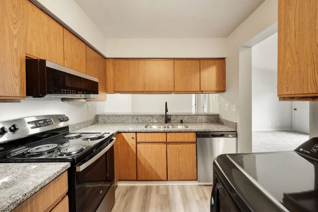 1608 Whispering Pines Way, Fitchburg