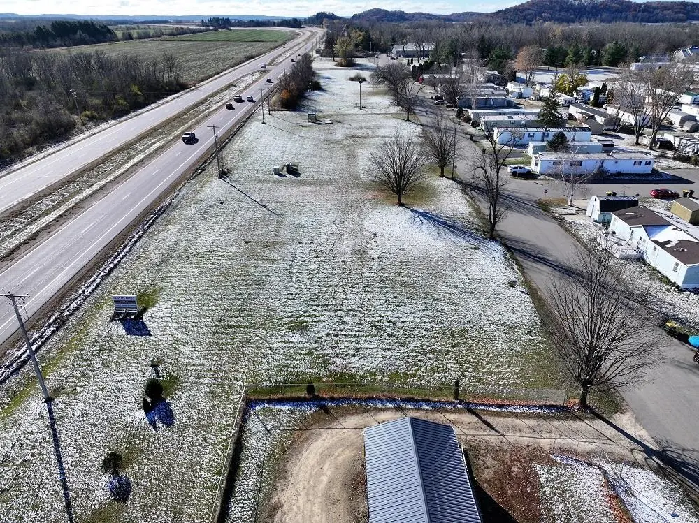 L 31 East Road, Sumpter