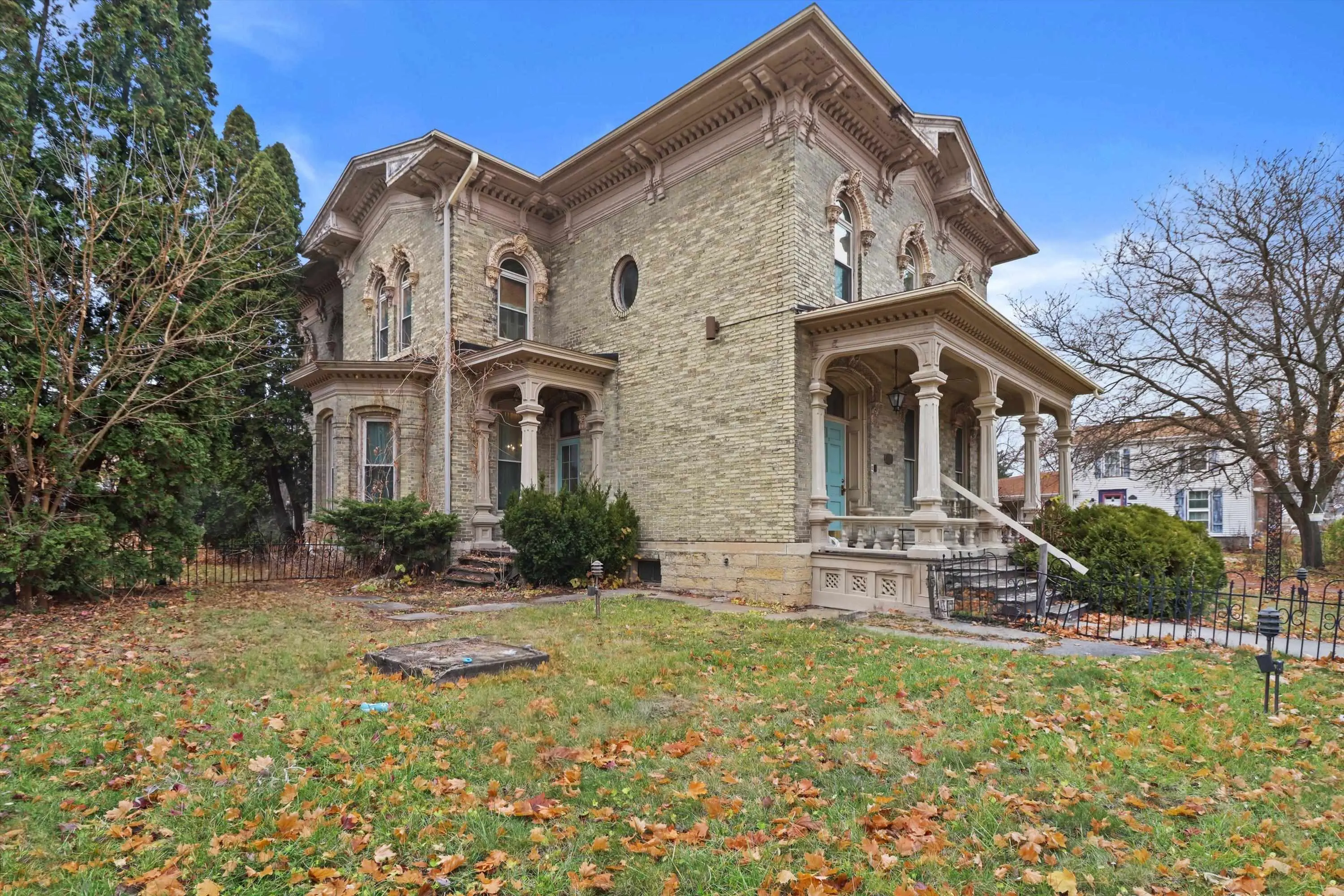 Photo of Listing #2012926