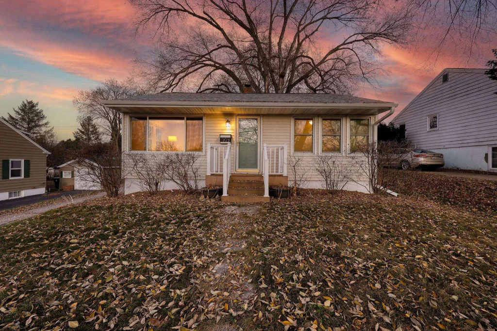 725 N Meadow Lane, Madison