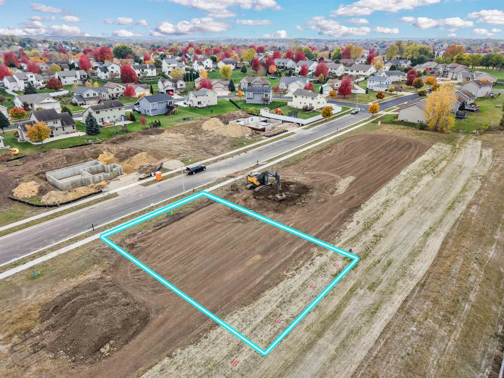 302 Michelle Lane, Cottage Grove