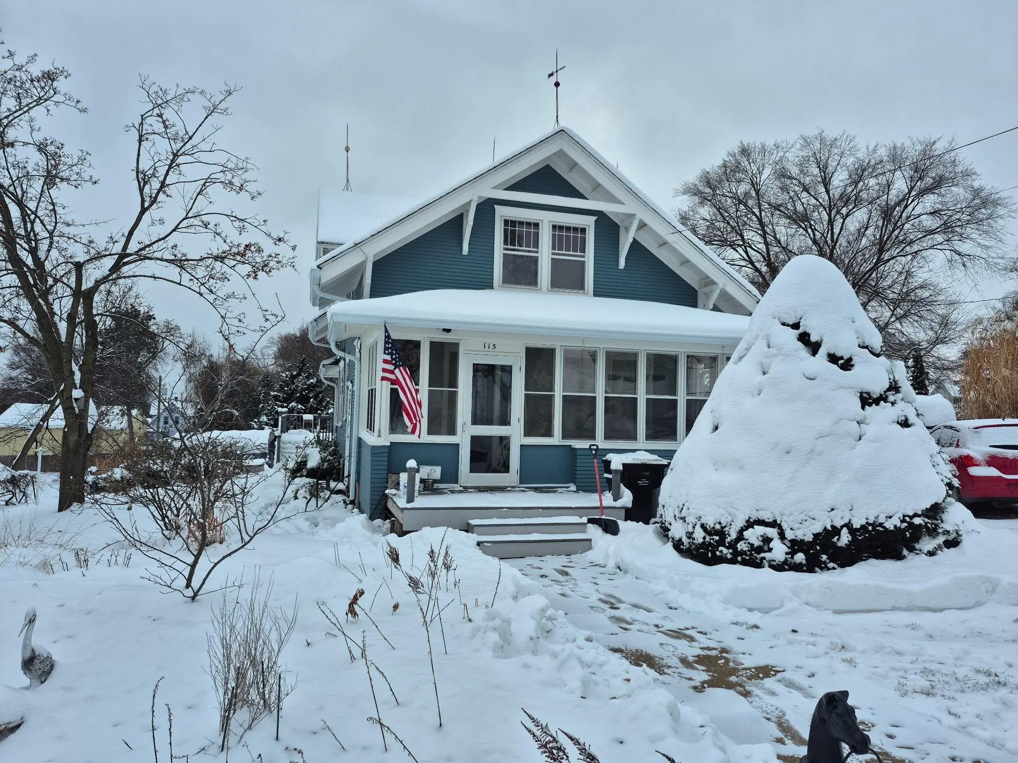 Photo of Listing #2013170