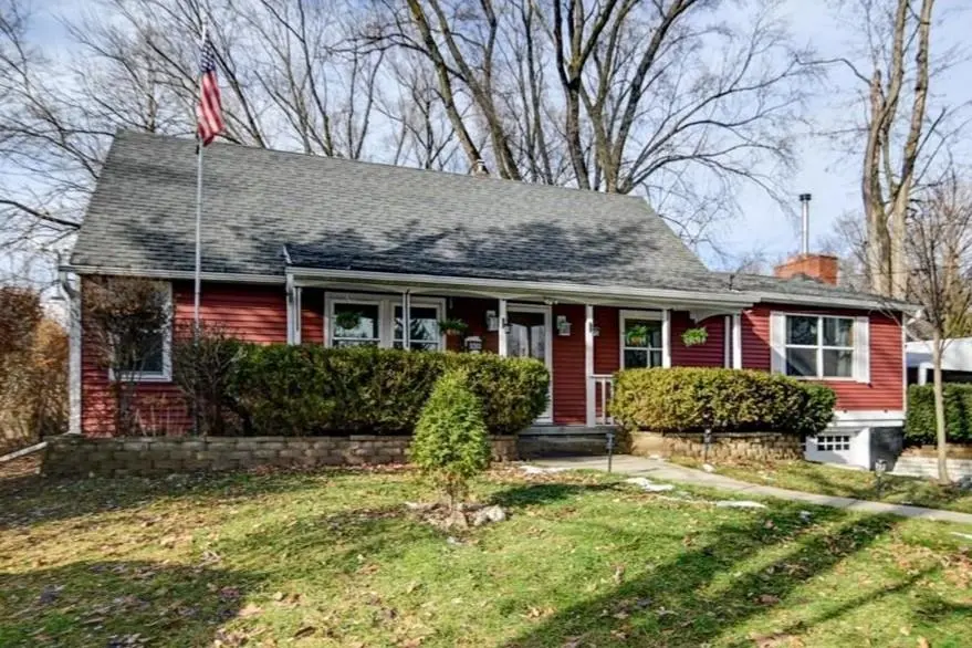 Photo of Listing #2013233