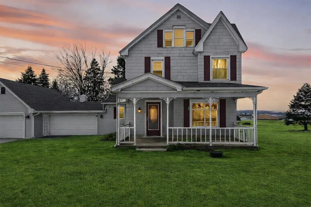 709 W Beloit Street, Orfordville