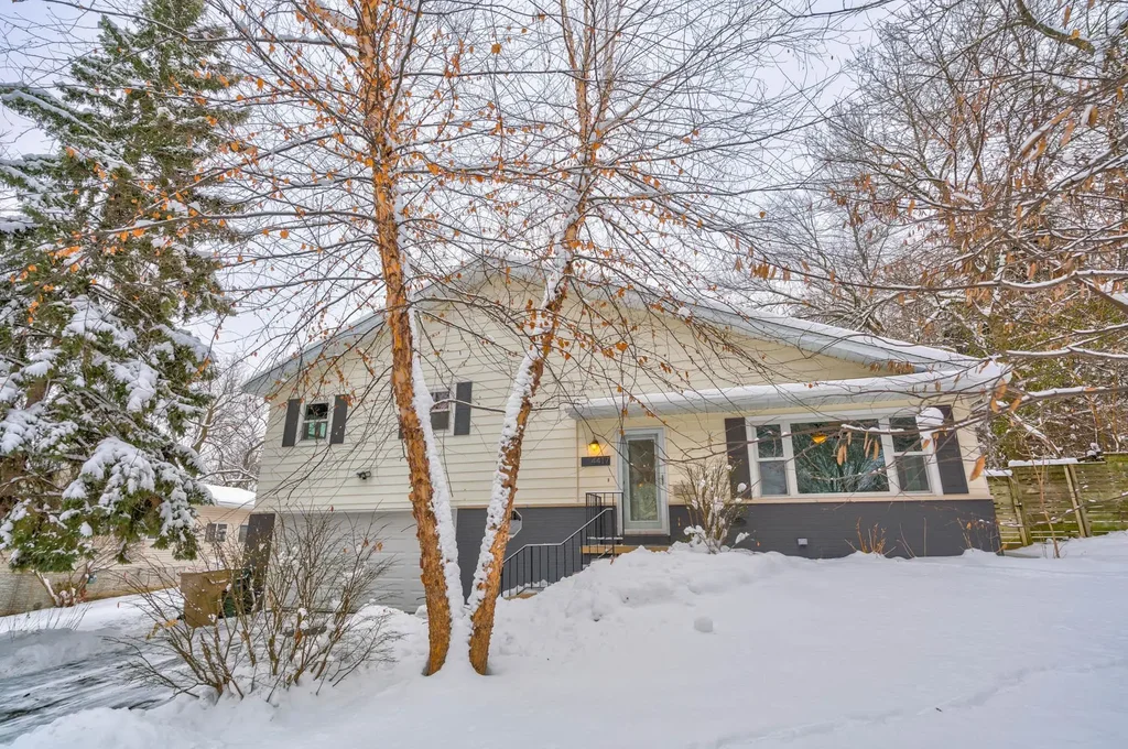 4417 Texas Trail, Madison