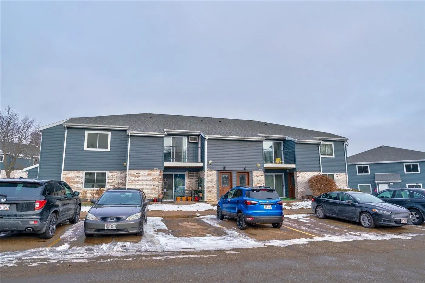 Photo of Listing #2013440