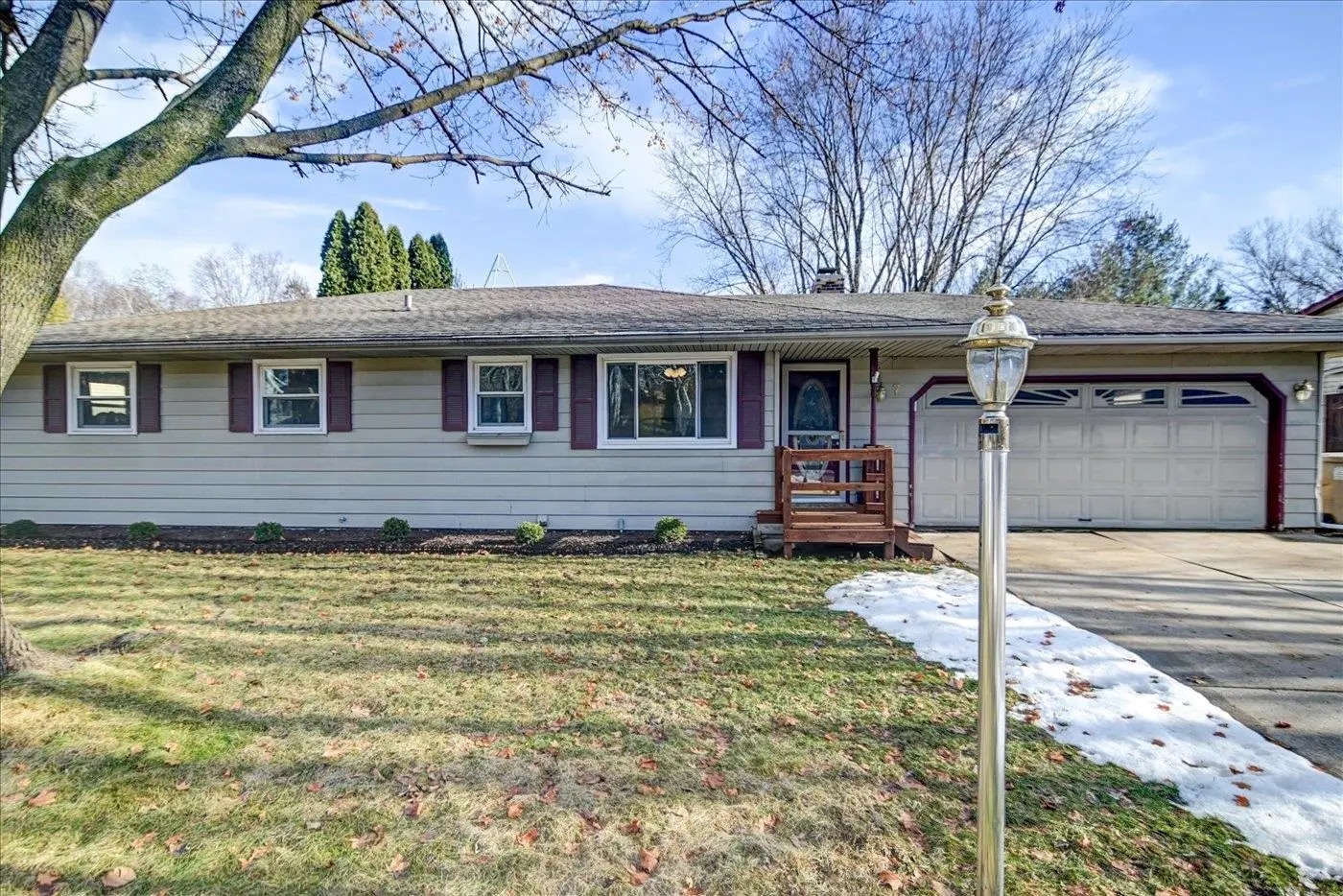 Photo of Listing #2013578