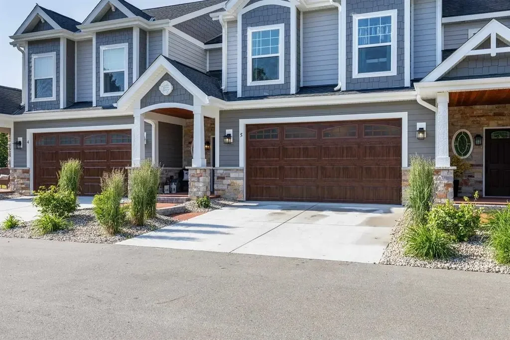 #5 - 1204 S Main Street, Lake Mills