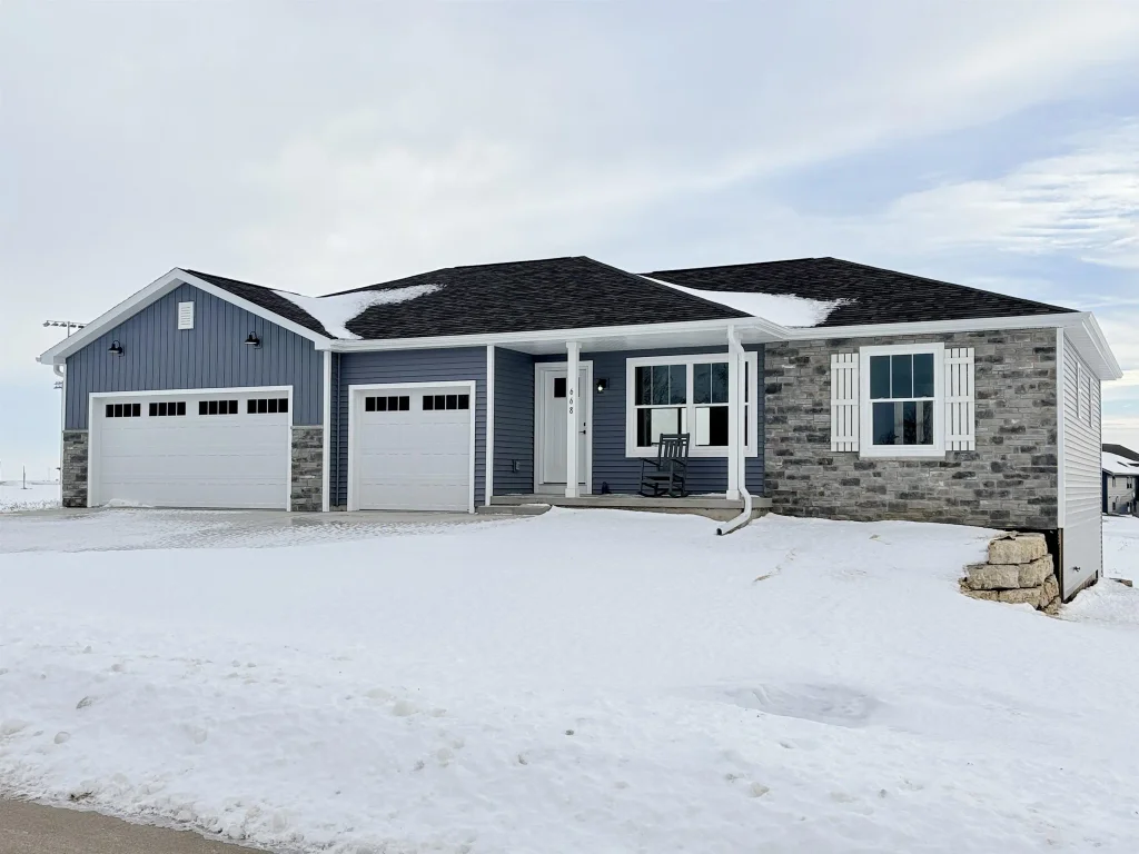 668 Carlyle Drive, Belmont