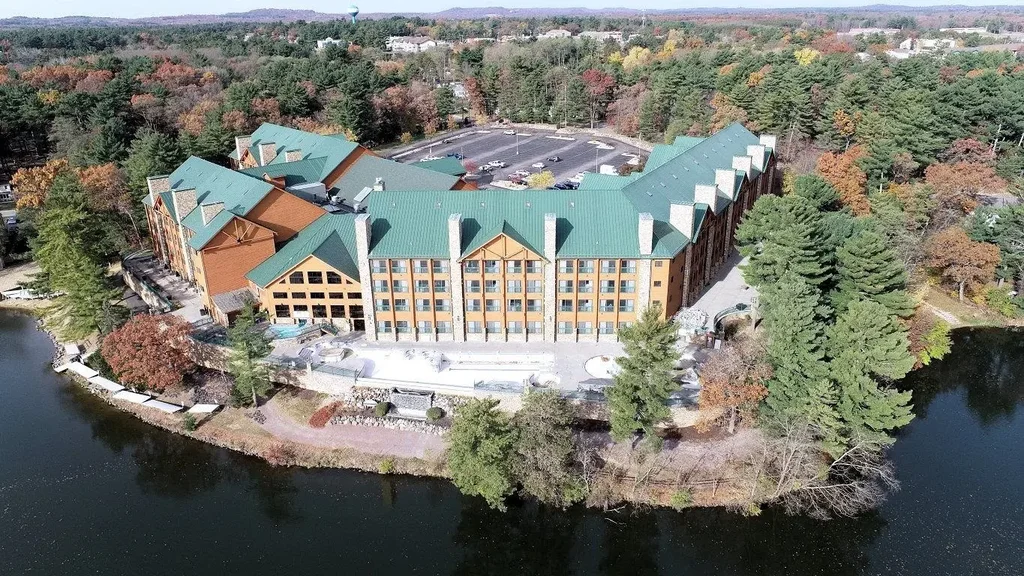 #113 - 350 E Hiawatha Drive, Lake Delton