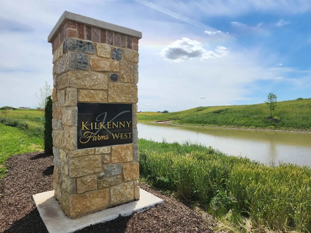 901 Kyron Drive, Waunakee