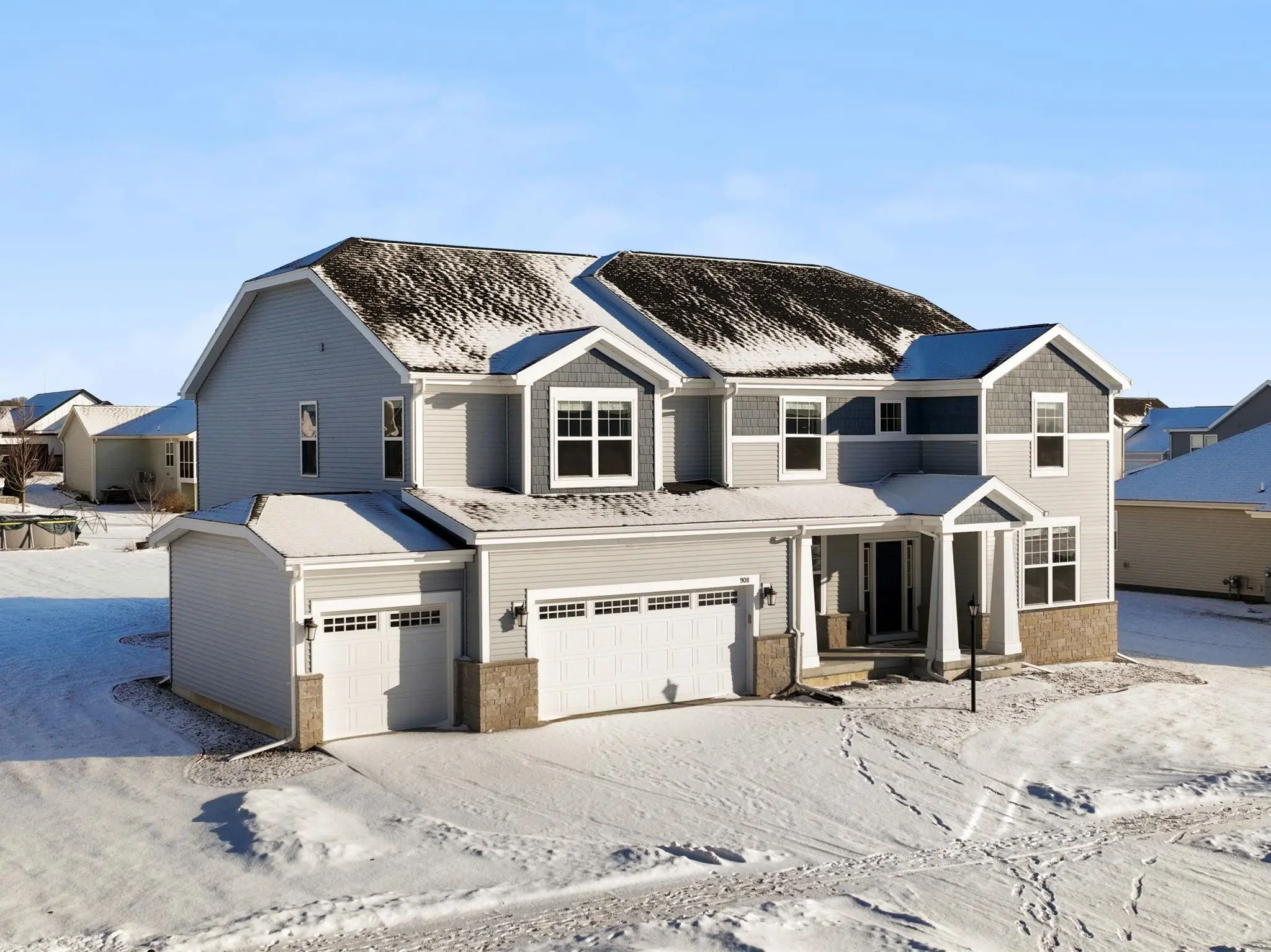 Photo of Listing #2013760