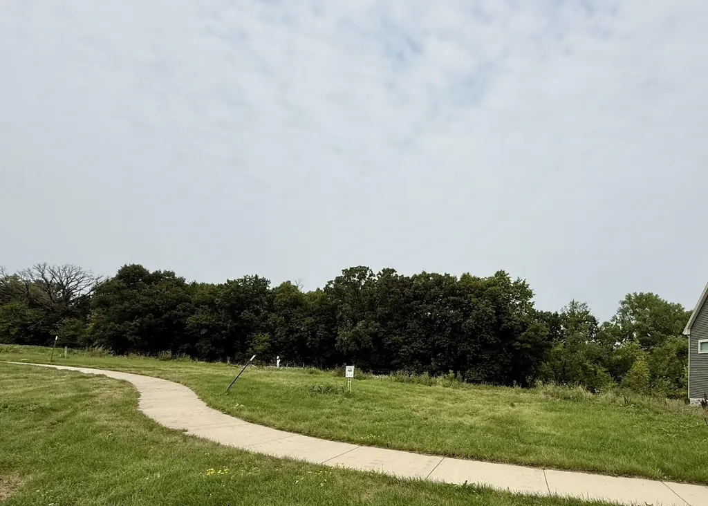 7786 Bluestem Trail, DeForest